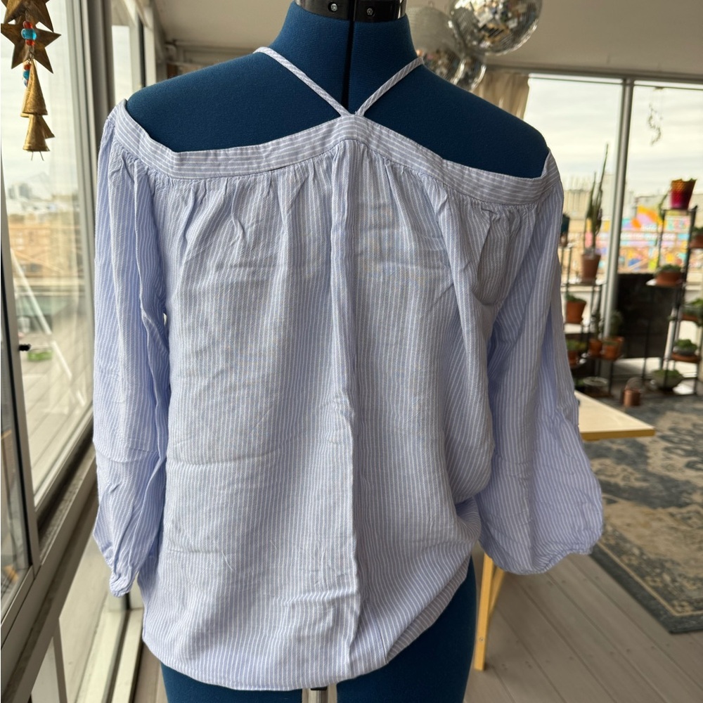 Women's Off-Shoulder Blue Top